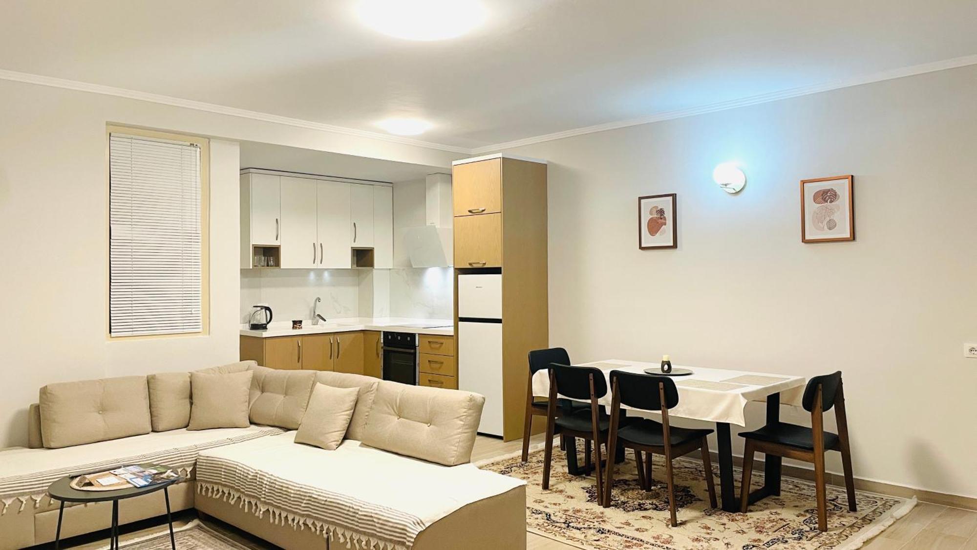 Nova Center Apartmán Divjake